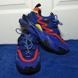 Javi Swiftly Sneakers